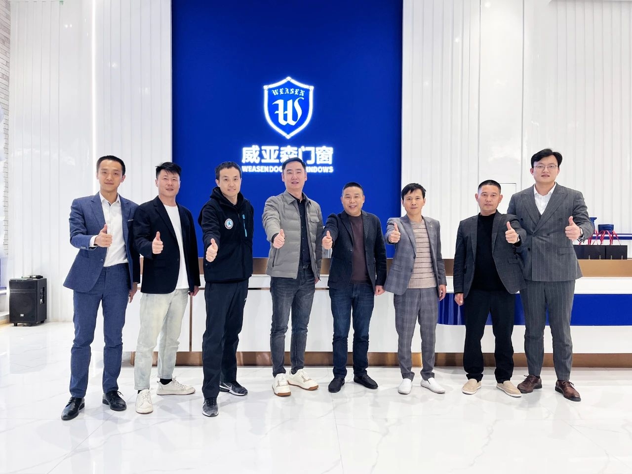 深化交流·共謀發展|TATA木門·入戶門及門窗事業部總經理李建偉先生一行蒞臨威亞森門窗參訪交流